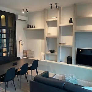 Appartement 3 Bedroom Art-nouveau With Free Parking, Gent